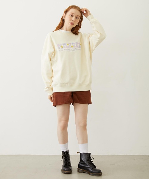 MILKFED.(ミルクフェド)の「BLOOMING FLOWER EMBROIDERY SWEAT TOP(スウェット・レディース・オフホワイト/ブラウン/チャコール・M/L)」の11枚目の写真