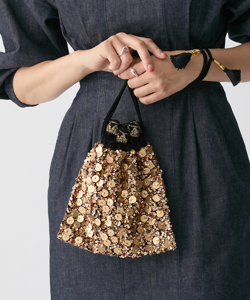 VERMEIL par iena(ヴェルメイユパーイエナ)の「CITRUS シトラス 別注Gold Sequines Potli Bag C25/PO863(クラッチバッグ・レディース・ブラック系その他・FREE)」の1枚目の写真