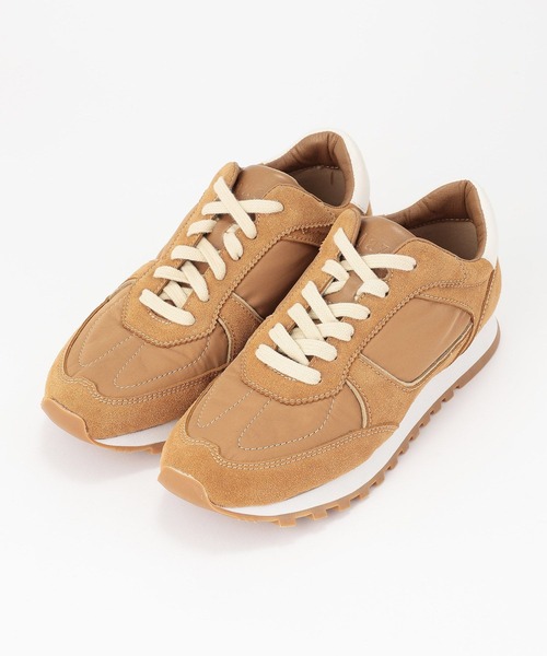 Mazell(マゼル)の「Mazell / ダブルレースライトスニーカー【一部店舗限定サイズ】(スニーカー・レディース・キャメル/ブラック・S/M/L/LL)」の19枚目の写真