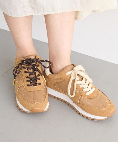 ま Om646-811-Cylinder-Head-for-