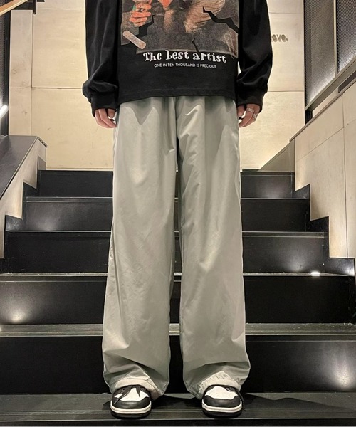 SHEPP(シープ)の「サイドラインイージーワイドナイロントラックパンツ(その他パンツ・メンズ・ネイビー/ブラック/ライトグレー・M)」の4枚目の写真