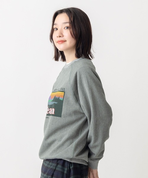 L.L.Bean（エルエルビーン）の「【JAPAN EDITION】ポーテージ・クルーネック・スウェットシャツ（スウェット・レディース・グリーン/グレイッシュベージュ/パープル系・MEDIUM）」の4枚目の写真