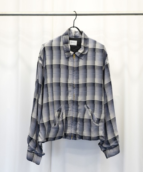 TOWNCRAFT(タウンクラフト)の「TOWNCRAFT / タウンクラフト 50S ROCKBILLY JACKET レーヨン ジップアップ ワークブルゾン オンブレチェック(ブルゾン・メンズ・グリーン/ブラック/グレー/グレー系1・LARGE/MEDIUM/SMALL)」の4枚目の写真