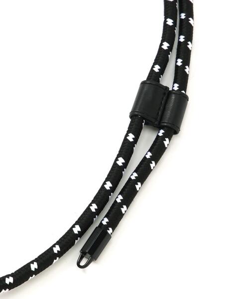 PEARLY GATES(パーリーゲイツ)の「【PEARLY GATES】ウェーブロゴボーダーショルダーポーチ (UNISEX)(ゴルフグッズ・レディース・ベージュ系その他・FREE)」の2枚目の写真