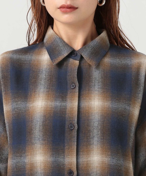 BAYFLOW(ベイフロー)の「チェックシャツワンピース(シャツワンピース・レディース・ネイビー/ベージュ/ブラック・FREE)」の5枚目の写真