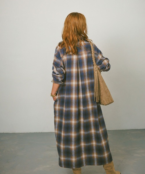 BAYFLOW(ベイフロー)の「チェックシャツワンピース(シャツワンピース・レディース・ネイビー/ベージュ/ブラック・FREE)」の13枚目の写真