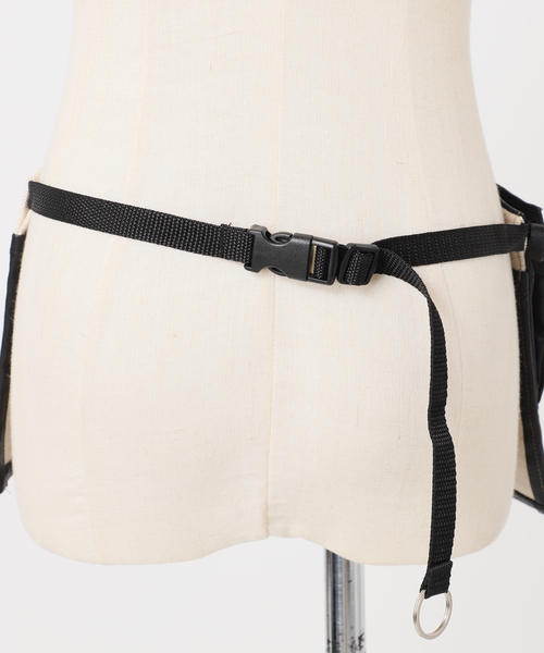 JOURNAL STANDARD（ジャーナルスタンダード）の「別注【MIKA KASAI】KASAI ATTACH POCKET BAG（ボディバッグ/ウエストポーチ・レディース・マルチ・FREE）」の10枚目の写真