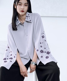 きめちゃん 45rpm グレー地の花柄のブラウス きめちゃん 45rpm グレー地の