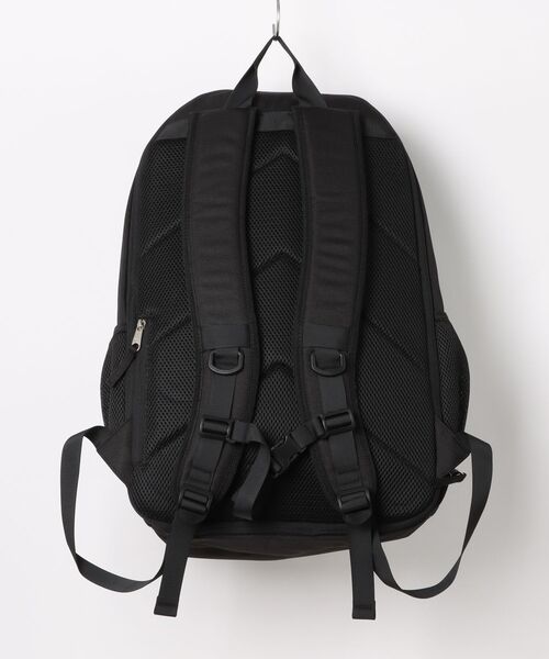 BEN DAVIS(ベンデイビス)の「【BEN DAVIS/ベンデイビス】【最大40Lの大容量】エクスパンダブル バックパック 容量拡張機能 カラビナ・キーホルダー付(バックパック/リュック・メンズ・ブラック/レッド/ブルー・FREE)」の4枚目の写真