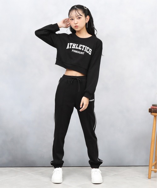 PINKHUNT（ピンクハント）の「PINKHUNT ピンクハント カレッジロゴショート丈トレーナー 0951K（ボトムス別売）（スウェット・キッズ・ブラック/ライトブルー/オフホワイト・120cm/130cm/140cm/150cm/160cm）」の6枚目の写真