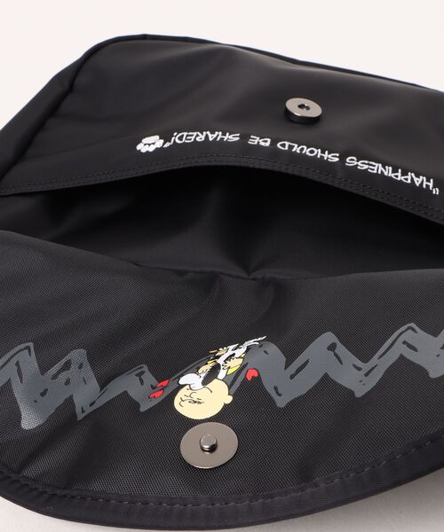 Manhattan Portage（マンハッタンポーテージ）の「DUET SHOULDER BAG FZP MGNT FLIGHT NYLON BACKING PEANUTS 25（ショルダーバッグ・レディース・ブラック・X-SMALL）」の21枚目の写真