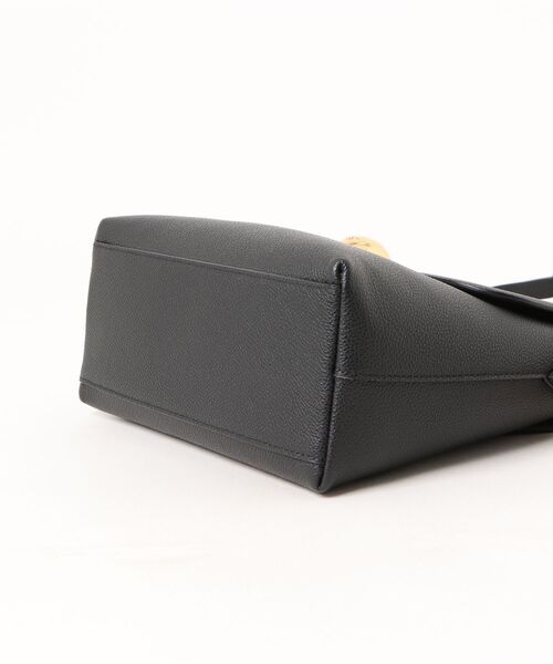 FURLA（フルラ）の「フルラ ムーンライト ハンドバッグ（ショルダーバッグ・レディース・ブラック/バーガンディー/ホワイト/スモークグレー・ONE SIZE）」の22枚目の写真