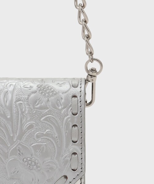 CARVING TRIBES（カービングトライブス）の「Wallet Bag（ショルダーバッグ・レディース・シルバー/ブラック・FREE）」の8枚目の写真