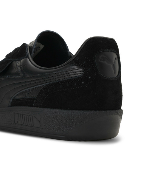 PUMA(プーマ)の「PUMA プーマ ユニセックス パレルモ レザー MIJ プレミアム ドレス スニーカ(スニーカー・メンズ・ブラック・26.5cm/24.0cm/23.5cm/24.5cm/26.0cm/25.5cm/25.0cm/28.0cm/27.5cm/27.0cm/28.5cm/23.0cm)」の3枚目の写真