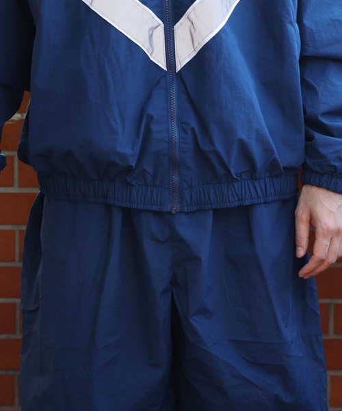 ８(eight)（エイト）の「USタイプPTUウインドブレーカー（ナイロンジャケット・メンズ・ネイビー・LARGE/MEDIUM/X-LARGE）」の17枚目の写真