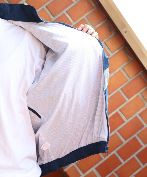 ８(eight)（エイト）の「USタイプPTUウインドブレーカー（ナイロンジャケット・メンズ・ネイビー・LARGE/MEDIUM/X-LARGE）」の18枚目の写真