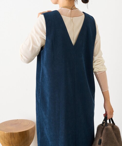 Jena espace merveilleux（ジェナ エスパスメルヴェイユ）の「ボタン付