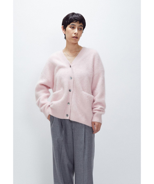 1er Arrondissement(プルミエアロンディスモン)の「【リニューアル】FOXカシミアカーディガン(ニット/セーター・レディース・ベージュ/ピンク系その他4/ブラック系その他3・FREE)」の5枚目の写真