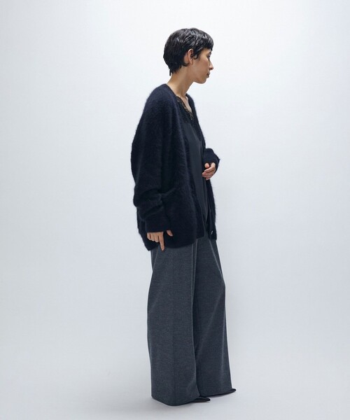 1er Arrondissement(プルミエアロンディスモン)の「【リニューアル】FOXカシミアカーディガン(ニット/セーター・レディース・ベージュ/ピンク系その他4/ブラック系その他3・FREE)」の16枚目の写真