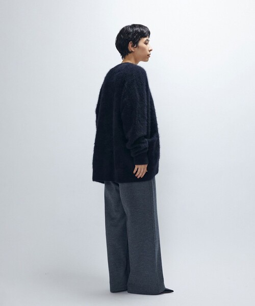 1er Arrondissement(プルミエアロンディスモン)の「【リニューアル】FOXカシミアカーディガン(ニット/セーター・レディース・ベージュ/ピンク系その他4/ブラック系その他3・FREE)」の17枚目の写真