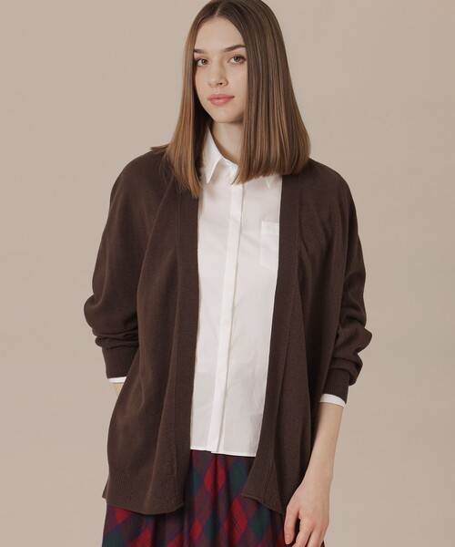 MACKINTOSH LONDON（マッキントッシュ ロンドン）の「バルキーニットカーディガン（カーディガン/ボレロ・レディース・ブラウン/ネイビー/グリーン・38）」の2枚目の写真