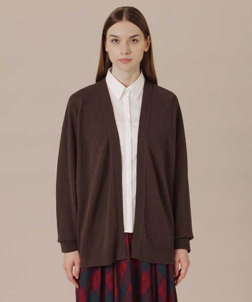 MACKINTOSH LONDON（マッキントッシュ ロンドン）の「バルキーニットカーディガン（カーディガン/ボレロ・レディース・ブラウン/ネイビー/グリーン・38）」の10枚目の写真