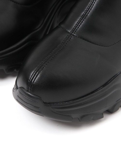 studio CLIP（スタディオクリップ）の「【消臭・抗菌防臭・クッションインソール】軽らくスニーカーブーツ（ブーツ・レディース・ブラック/アイボリー・MEDIUM/LARGE）」の7枚目の写真