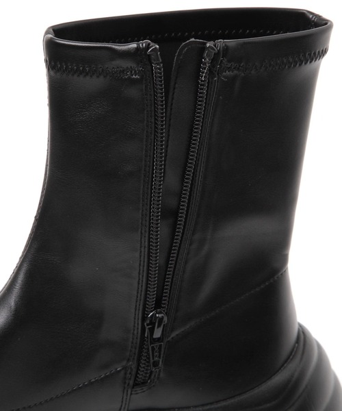 studio CLIP（スタディオクリップ）の「【消臭・抗菌防臭・クッションインソール】軽らくスニーカーブーツ（ブーツ・レディース・ブラック/アイボリー・MEDIUM/LARGE）」の8枚目の写真