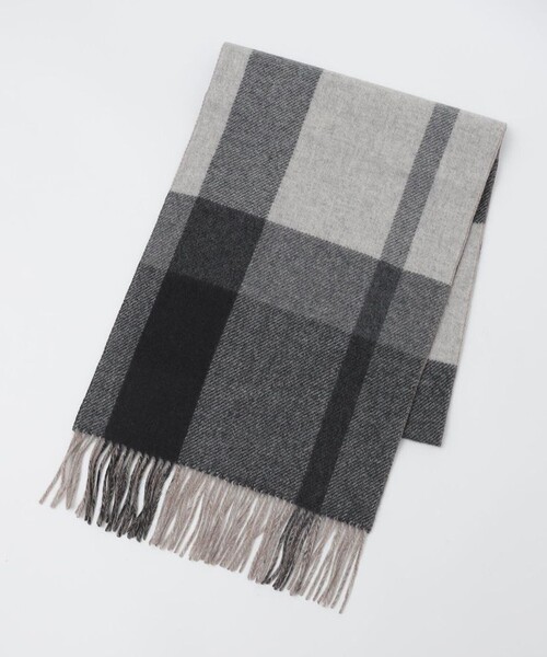 SHIPS（シップス）の「SHIPS: カシミヤ ダブルフェイス チェック マフラー（マフラー・メンズ・パープル/グレー/レッド/ブルー・ONE SIZE）」の17枚目の写真