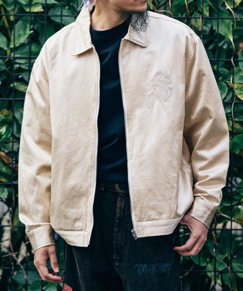 Subciety(サブサエティ)の「Satin swing top(ブルゾン・メンズ・アイボリー/ネイビー/ピンク・SMALL/MEDIUM/LARGE/X-LARGE)」の2枚目の写真