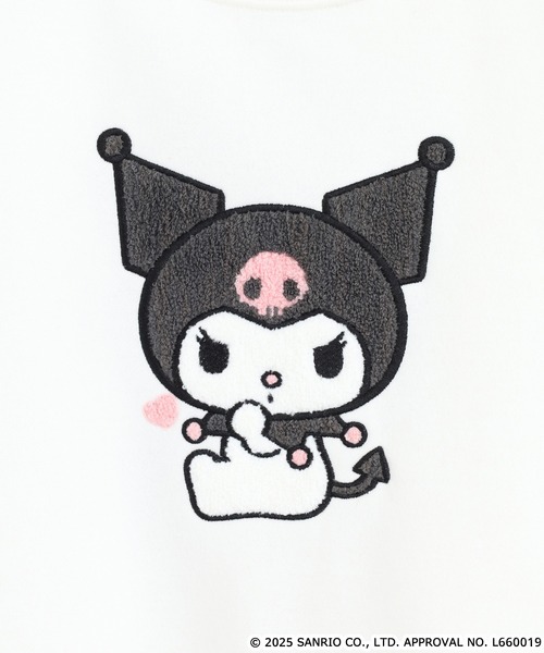 sanrio（サンリオ）の「サンリオキャラクターズ サガラ刺繍 裏起毛ビッグシルエットトレーナー（スウェット・レディース・ダークブルー/オフホワイト/ホワイト系/ダークラベンダー/ダークブラウン/ホワイト系2/クリーム/ホワイト系3/ブラック/ライトピンク/ブラック系/オートミール/ネイビー/ベージュ・FREE）」の18枚目の写真