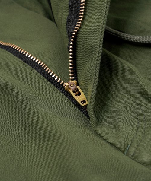 FRIZMWORKS(フリズムワークス)の「TWILL CARGO BALLOON PANTS _ OLIVE(スウェットパンツ・メンズ・その他・MEDIUM/LARGE/X-LARGE/SMALL)」の5枚目の写真
