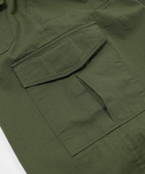 FRIZMWORKS(フリズムワークス)の「TWILL CARGO BALLOON PANTS _ OLIVE(スウェットパンツ・メンズ・その他・MEDIUM/LARGE/X-LARGE/SMALL)」の6枚目の写真