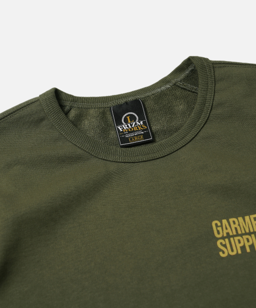 FRIZMWORKS(フリズムワークス)の「SERVICE LABEL SWEATSHIRT _ OLIVE(スウェット・メンズ・その他・SMALL/MEDIUM/LARGE/X-LARGE)」の3枚目の写真