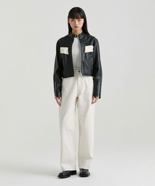 MUSINSA STANDARD WOMAN（ムシンサスタンダードウーマン）の「ウィメンズデニムワイドカーペンターパンツ[クリーム]（デニムパンツ・レディース・その他・30/24/25/26/27/28/29）」の12枚目の写真