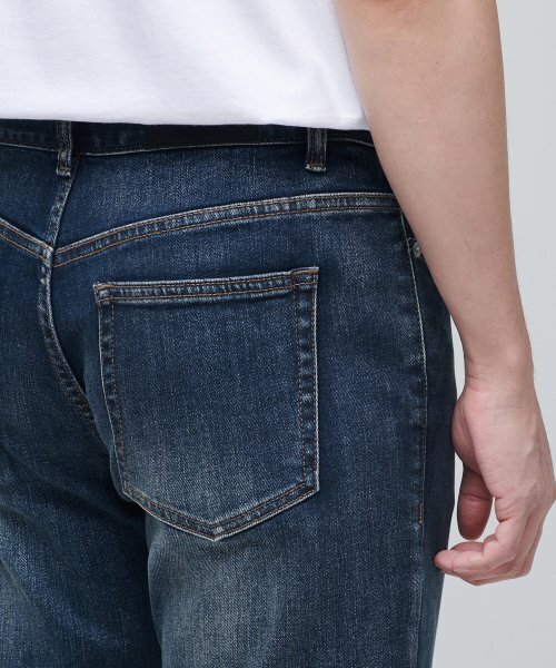 MUSINSA STANDARD（ムシンサスタンダード）の「KIPASスリムクロップドデニムパンツ[ミディアムインディゴ]（デニムパンツ・メンズ・その他・32/30/31/26/27/28/29/38）」の7枚目の写真