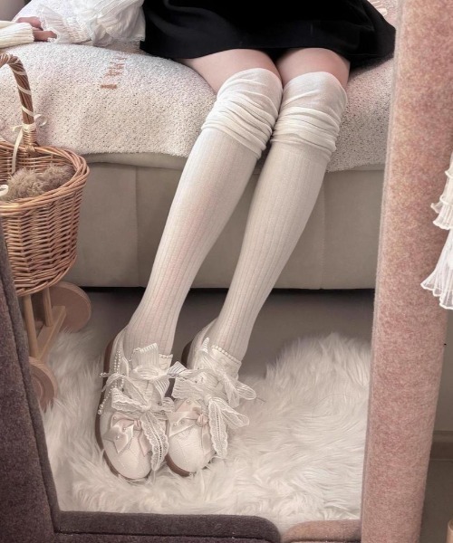 セール】フェイクパールリボン＆レースリボンスニーカー（スニーカー