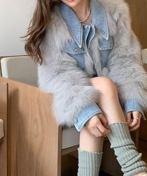 deux amour（ドゥーザムール）の「ファー×デニムドッキングブルゾン（ブルゾン・レディース・ホワイト/グレー・FREE）」の3枚目の写真