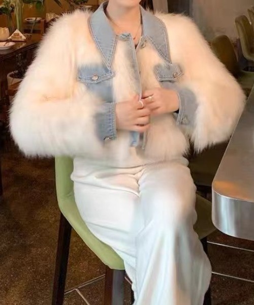 deux amour（ドゥーザムール）の「ファー×デニムドッキングブルゾン（ブルゾン・レディース・ホワイト/グレー・FREE）」の5枚目の写真