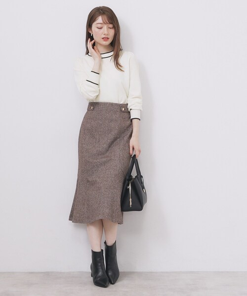 index（インデックス）の「サイドリボンバイカラーニット【洗濯機OK】（ニット/セーター・レディース・ベージュ系その他7/サックスブルー系4/ホワイト系9/ブラック系4/イエロー系その他6・36/38/40/42）」の6枚目の写真