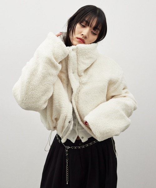 HANNE（アン）の「リバーシブルパディングショートコート（ダウンジャケット/コート・レディース・ブラック/グレー・FREE）」の14枚目の写真