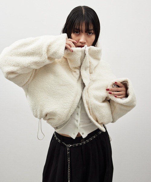 HANNE（アン）の「リバーシブルパディングショートコート（ダウンジャケット/コート・レディース・ブラック/グレー・FREE）」の15枚目の写真