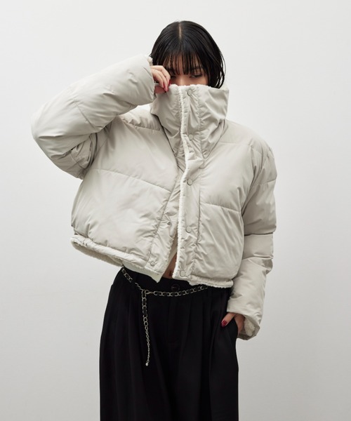 HANNE（アン）の「リバーシブルパディングショートコート（ダウンジャケット/コート・レディース・ブラック/グレー・FREE）」の5枚目の写真
