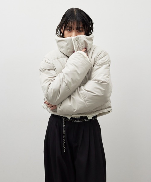 HANNE（アン）の「リバーシブルパディングショートコート（ダウンジャケット/コート・レディース・ブラック/グレー・FREE）」の6枚目の写真