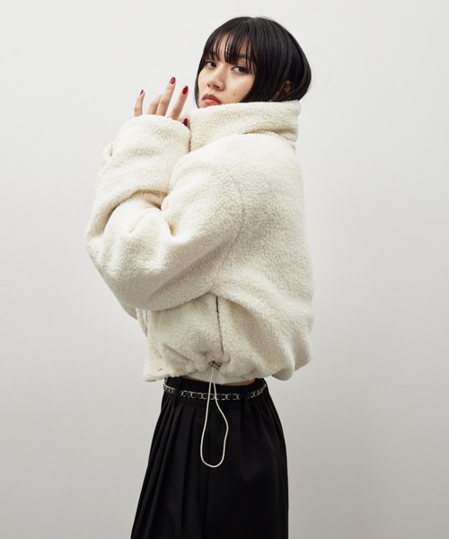 HANNE（アン）の「リバーシブルパディングショートコート（ダウンジャケット/コート・レディース・ブラック/グレー・FREE）」の18枚目の写真