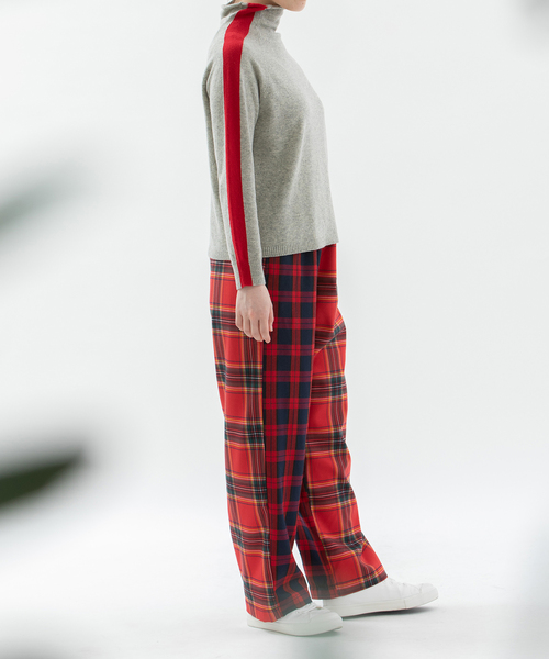 nop de nod(ノップドゥノッド)の「miscチェックストレートパンツ(その他パンツ・レディース・ダークブルー/レッド/グリーン・M)」の9枚目の写真