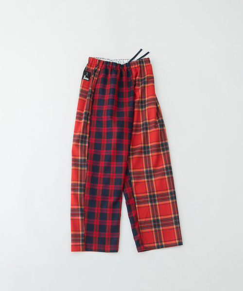 nop de nod(ノップドゥノッド)の「miscチェックストレートパンツ(その他パンツ・レディース・ダークブルー/レッド/グリーン・M)」の4枚目の写真