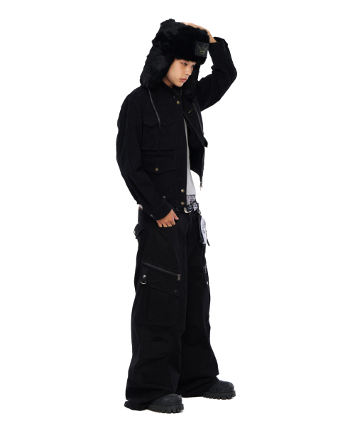 AAKAM(アーカム)の「Knee Pin-Tuck Zippered Cargo Pants (Black)(その他パンツ・レディース・その他・2/1)」の11枚目の写真