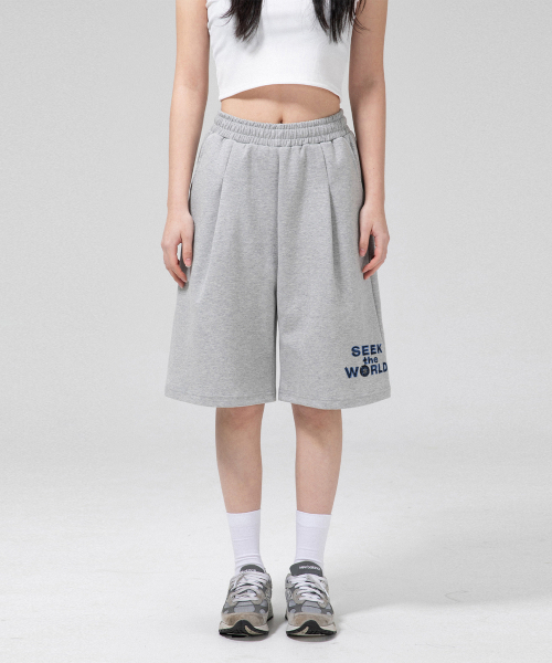GRANFINNY(グランフィニ)の「ドローイングワールド ワンタックバミューダショートパンツ-メランジ(その他パンツ・レディース・グレー・SMALL/LARGE)」の4枚目の写真