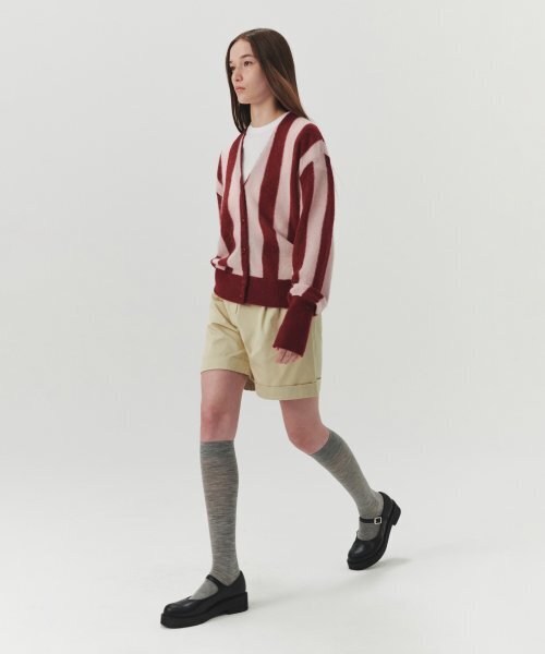 LEVAR(レバー)の「Stripe Mohair V-neck Cardigan - Pink/Wine(カーディガン/ボレロ・レディース・ピンク・FREE)」の3枚目の写真